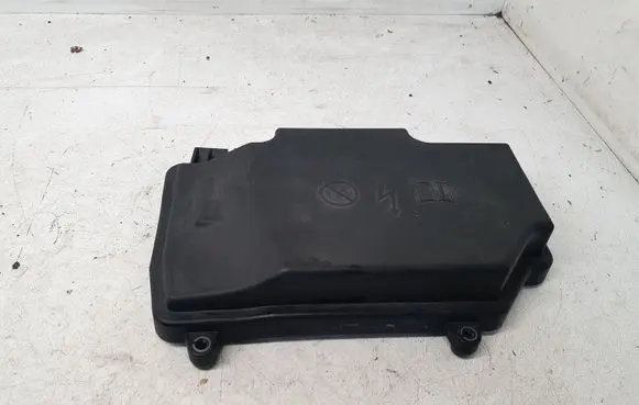 Mercedes-Benz GLC X253 C253 Fuse box cover A2055400182