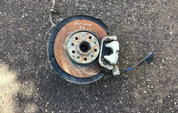 Jeep Cherokee Other rear suspension part OEM