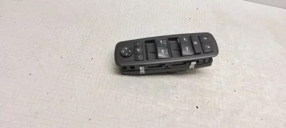 Jeep Grand Cherokee Electric window control switch 10034858 68030826AC 10011144