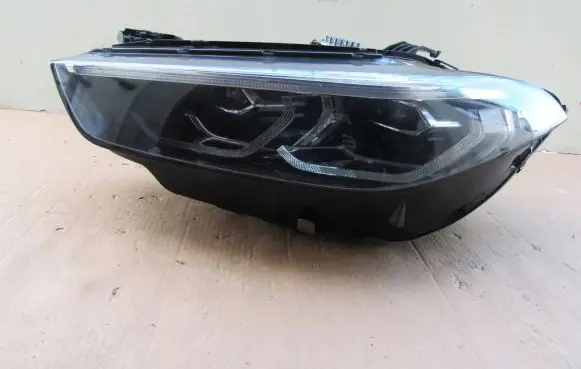 BMW 8 G14 Headlight/headlamp 8491491