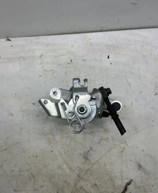 Opel Astra H Rear brake caliper
