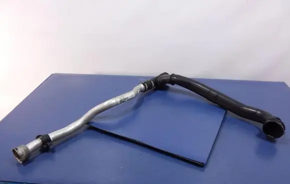 Porsche Boxster 987 Engine coolant pipe/hose 99710672002