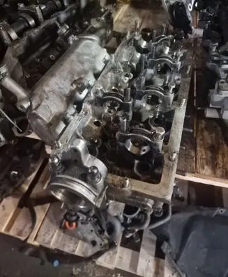 Audi A6 S6 C5 4B Engine head 