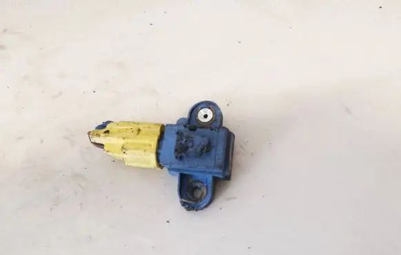 Volkswagen Golf V Airbag deployment crash/impact sensor 1k0955557a