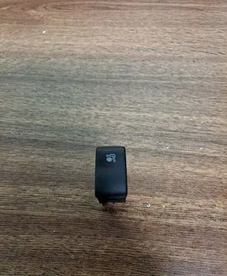 Volkswagen Polo III 6N 6N2 6NF Airbag control unit/module 8282595