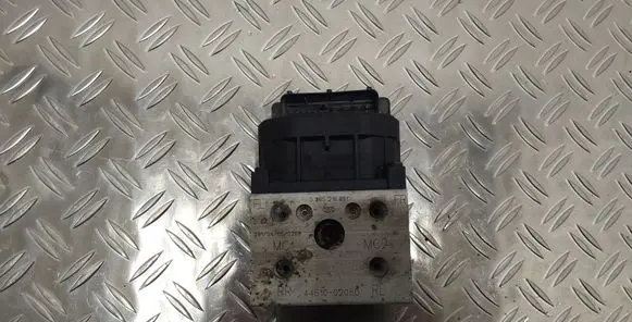 Toyota Corolla E120 E130 ABS Pump 4451002050 8954102030