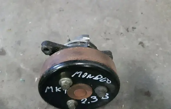 Ford Mondeo MK IV Water pump 