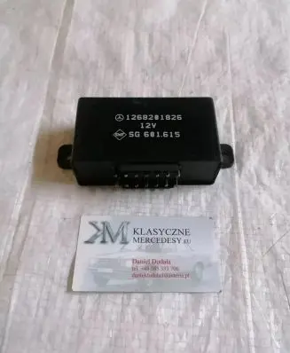 Mercedes-Benz S W126 Seat control module 1268201826