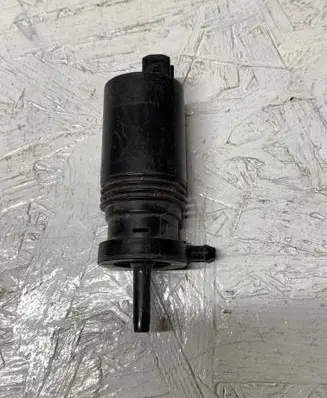Volvo XC60 Headlight washer pump 1013229 736002 110427A