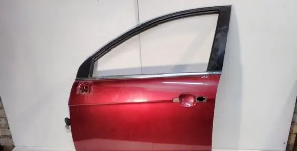 Chevrolet Captiva Front door