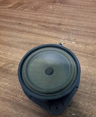 Audi A3 S3 8P Front door speaker 8P0035411 7606500214