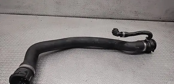 BMW 1 E81 E87 Engine coolant pipe/hose 