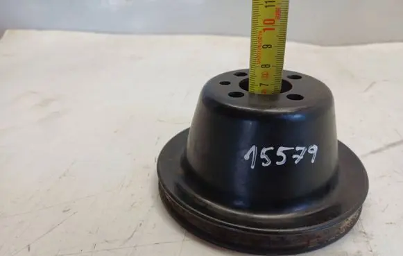 Audi 80 90 B3 Crankshaft pulley 026255A