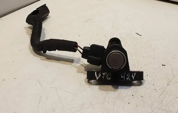 Volvo V70 Crankshaft position sensor 30637803