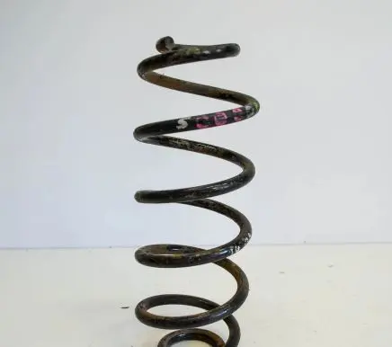 Volkswagen Golf I Rear coil spring