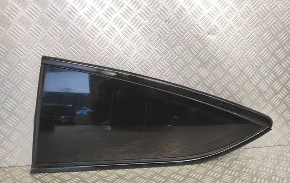 Opel Astra J Rear side window 13349373
