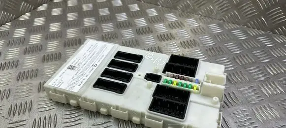 BMW 2 F46 Comfort/convenience module 9387232 6135938723201 938723201