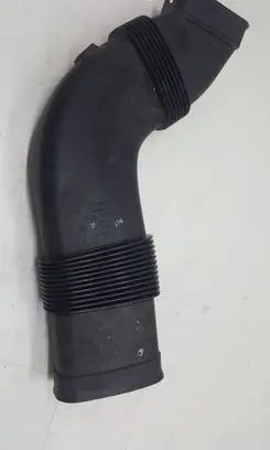 BMW 5 F10 F11 Air intake hose/pipe 19385510