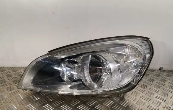 Volvo V60 Headlight/headlamp 89905473