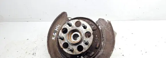 Honda CR-V Rear wheel hub