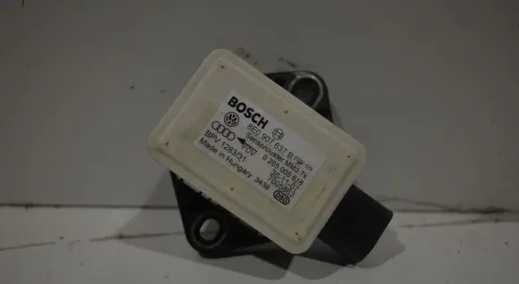 Audi A6 S6 C6 4F ESP acceleration yaw rate sensor 8E0907637B