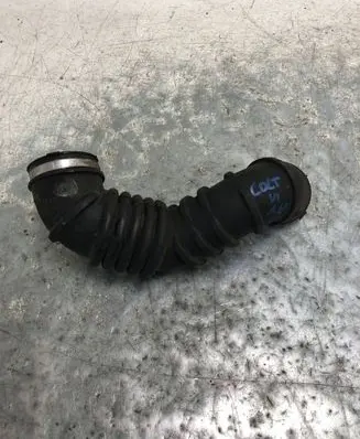 Mitsubishi Colt Air intake hose/pipe MN135109