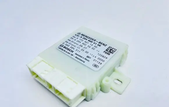 Mercedes-Benz C W204 Parking PDC control unit/module A2049004106 A1729011300 A2049025602