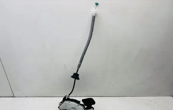 Skoda Superb B8 (3V) Rear door lock 6V0839015