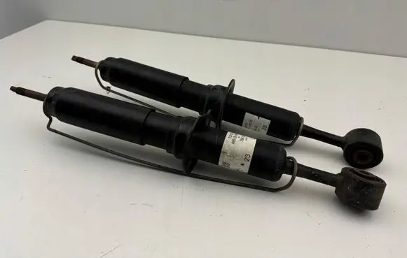 Toyota Land Cruiser (J200) Front shock absorber/damper 48510-60270