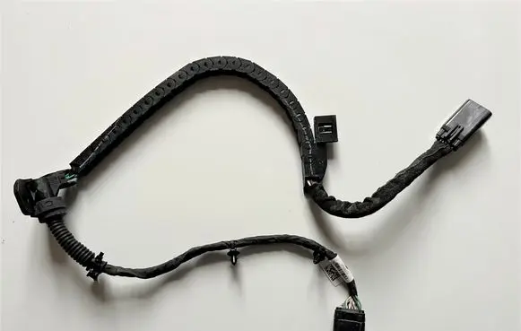 Chrysler Pacifica Sliding door wiring loom 68360882AB