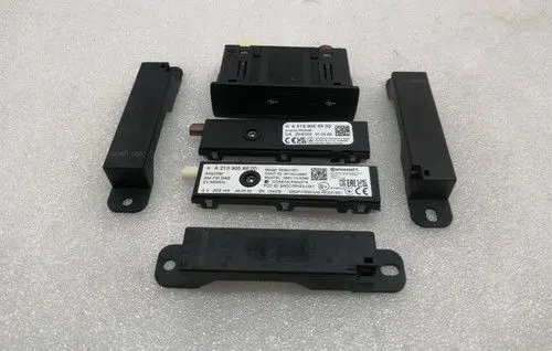 Mercedes-Benz CLS W257 Aerial antenna switch A2139056800
