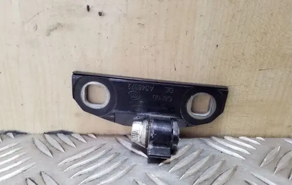 Volvo XC60 Rear door upper hinge