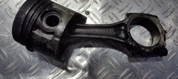 Mazda 626 Piston with connecting rod rf8d