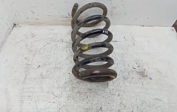 Volvo XC90 Rear coil spring