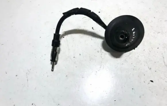 Mazda 323 F Aerial GPS antenna
