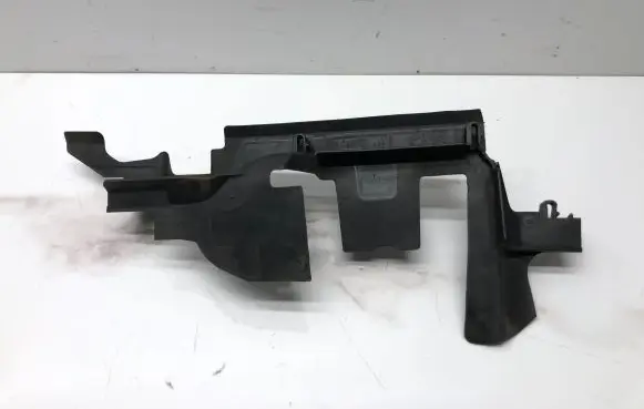 Audi A4 S4 B7 8E 8H Intercooler air guide/duct channel 1K0121284D
