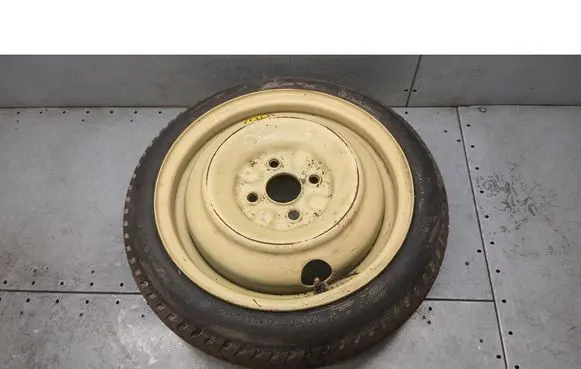 Toyota Corolla E110 R15 spare wheel