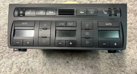 Audi A8 S8 D2 4D Climate control unit 4D0820043Q