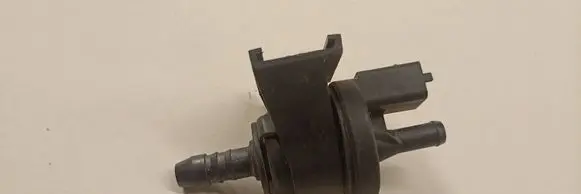 Opel Corsa C Valve vacuum 1928404348