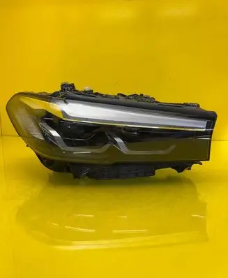 BMW 5 G30 G31 Headlight/headlamp 8495280-08