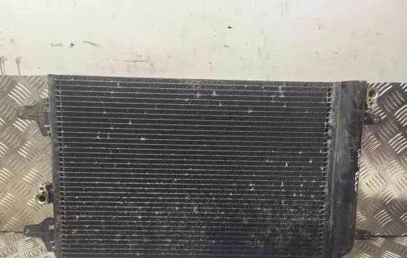 A/C cooling radiator (condenser)