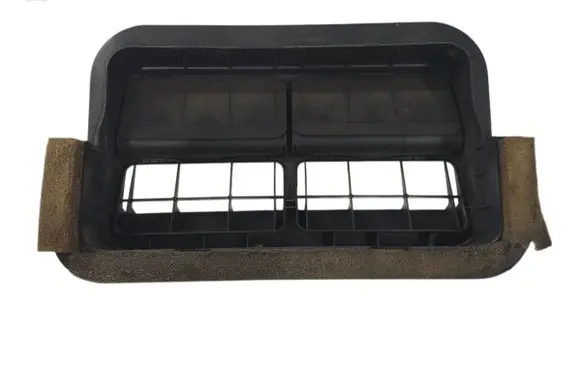 Subaru Outback (BS) Quarter panel pressure vent 72651AJ01A