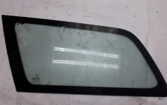 Ford Focus Rear side window