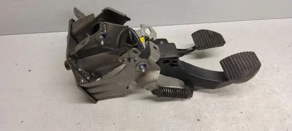 Peugeot 307 Pedal assembly 9681151380B02 0252212D 50262225D