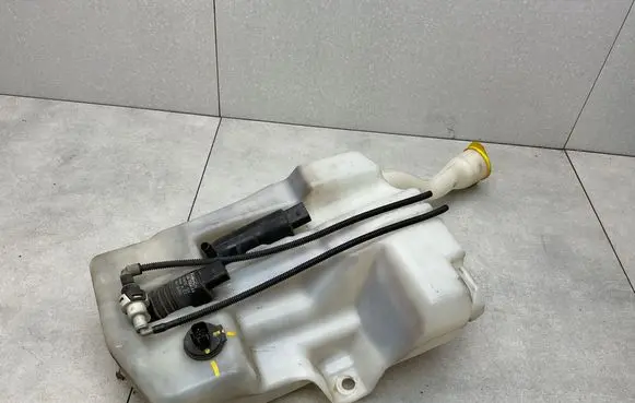 Ford Kuga II Windshield washer fluid reservoir/tank CV4413K175AD