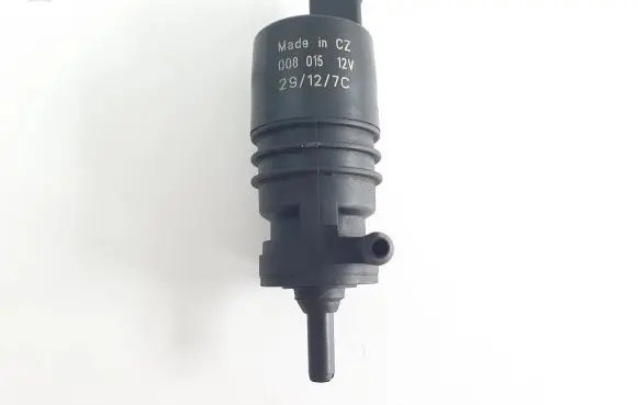 Mercedes-Benz ML W163 Windshield washer spray nozzle 008015