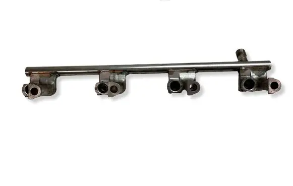 Land Rover Range Rover L405 Fuel main line pipe DW939G802AA