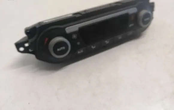 Ford Focus Climate control unit 7M5T18C612AD 0259A
