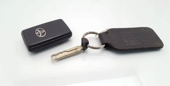 Toyota Auris 150 Ignition key/card 6951552110 899040D030