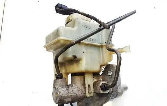 Master brake cylinder
